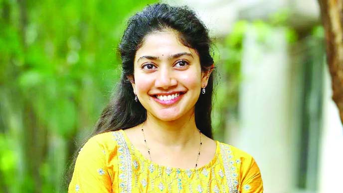 Sai Pallavi Hindi struggle video viral before Bollywood debut