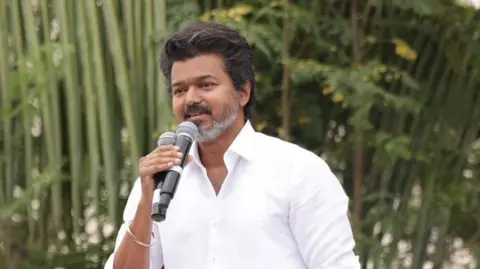 Sibiraj Reply To Sathyaraj Over Vijay Controversy