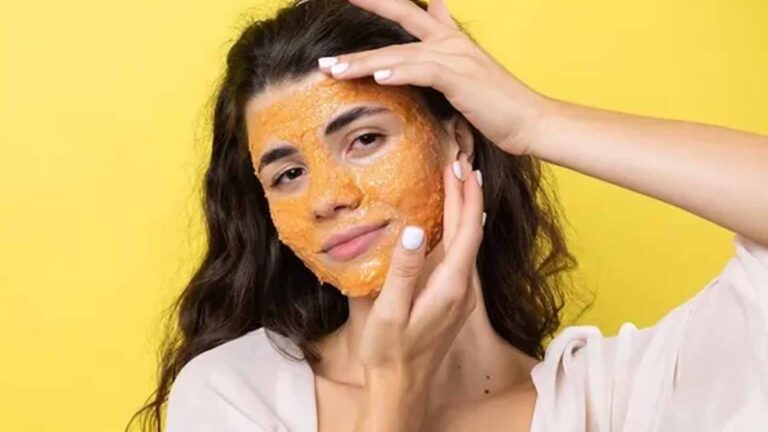 five-diy-refreshing-watermelon-face-packs-summer