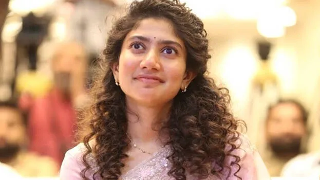 Sai Pallavi Hindi struggle video viral before Bollywood debut