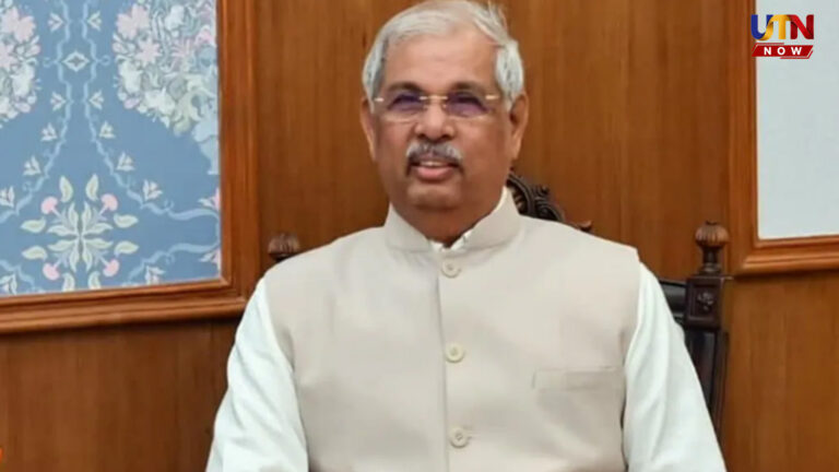 TN top officials meet Governor at Raj Bhavan
