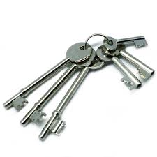 Vastu Tips Avoid Keeping These Open Night