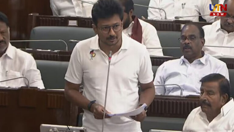 புஷ்பா பட பாணியில் தவெக ஆட்சி.. அரசை வறுத்தெடுத்த உதயநிதி ஸ்டாலின்..! udhayanidhi-stalin-dramatic-speech-pushpa-style-criticism-cm-vijay-tvk-government