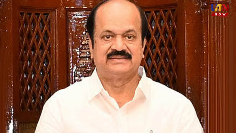 அடுத்த கியருக்கு மாறிடுச்சு.. 4 எம்.எல்.ஏ.க்களுக்கு சபாநாயகர் நோட்டீஸ்..! speaker-issues-notice-to-four-ex-admk-mlas