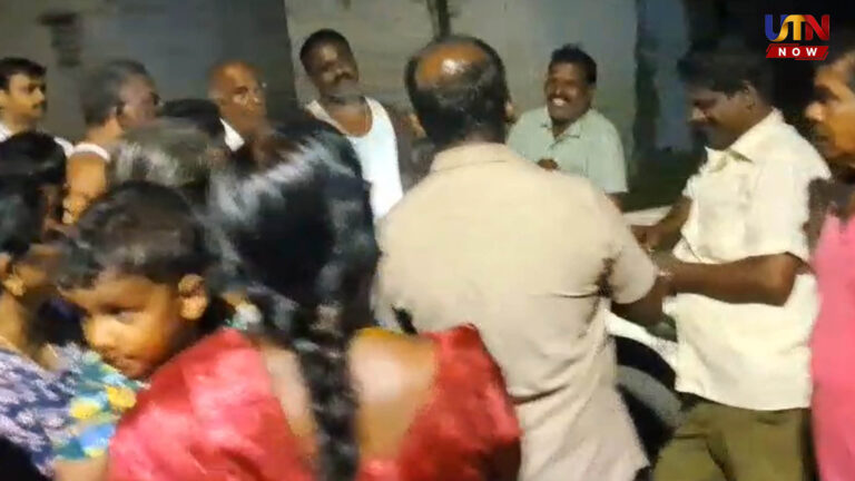 அதிகாரிகளின் அலட்சியப் போக்கு.. போராட்டத்தில் குதித்த மக்கள்..! coimbatore-sulur-kalangal-public-detain-eb-staff-over-power-cuts